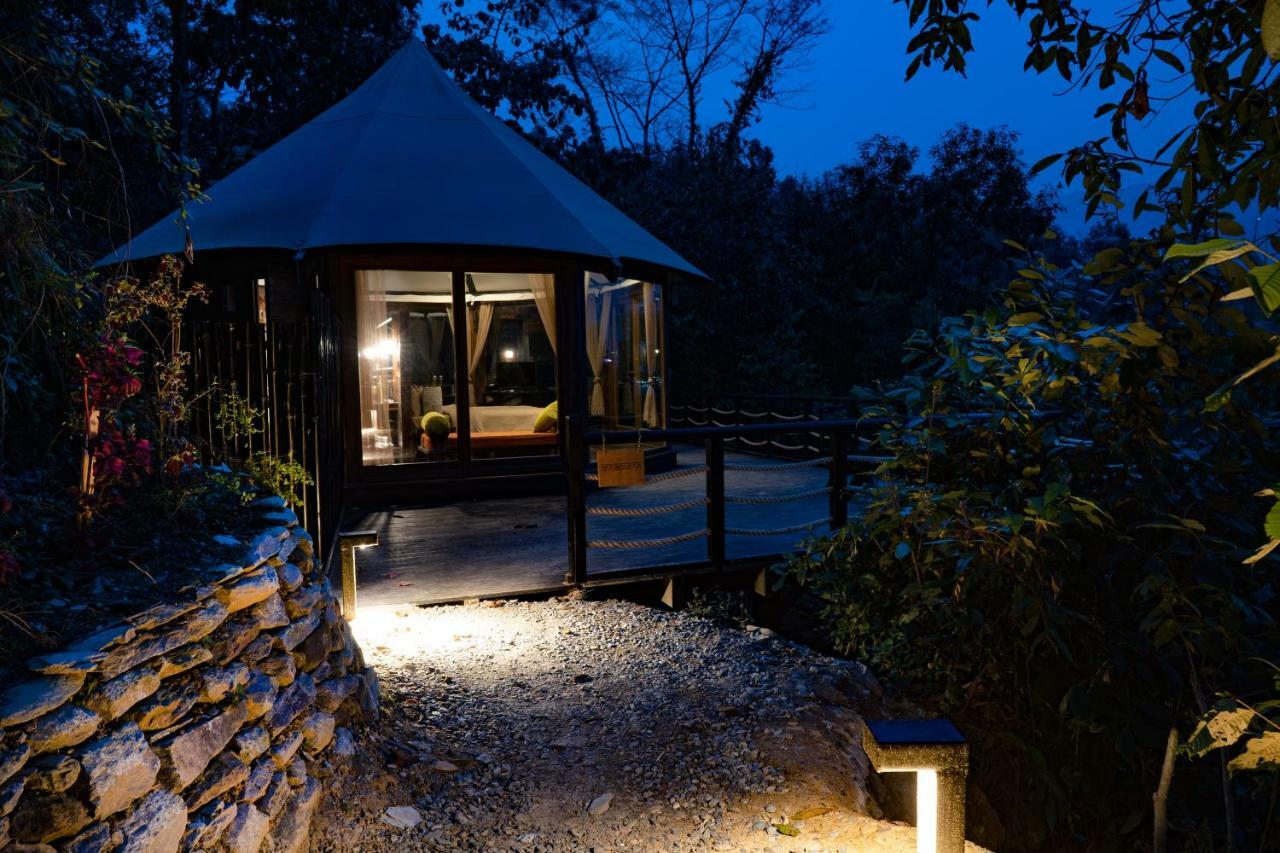 The Pavilions Himalayas Lake View Pokhara Exterior foto