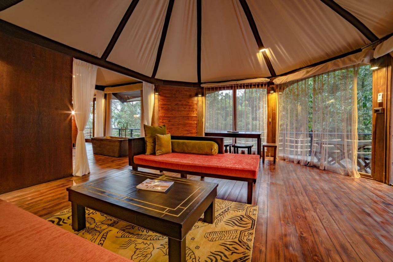 The Pavilions Himalayas Lake View Pokhara Exterior foto