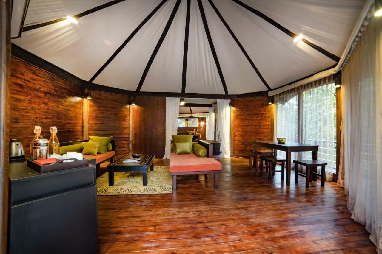 The Pavilions Himalayas Lake View Pokhara Exterior foto